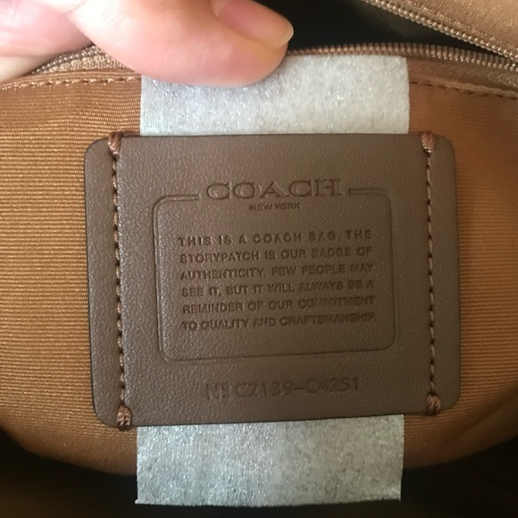 ✅Coach purse - Picture 8 of 10